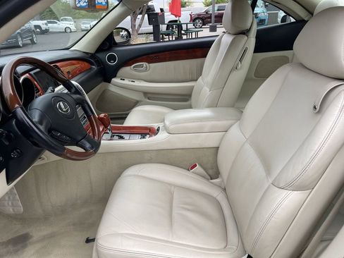 Used 2007 Lexus SC 430 Convertible RWD image 19