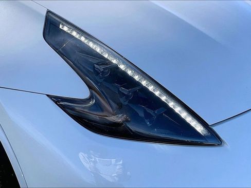 Used 2015 Nissan 370Z NISMO image 28