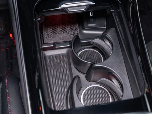 Certified 2024 Mercedes-Benz GLC 43 AMG 4MATIC image 24