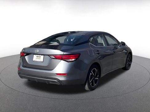 Used 2025 Nissan Sentra SV image 14