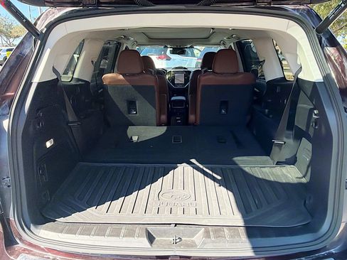 Certified 2025 Subaru Ascent Touring image 12