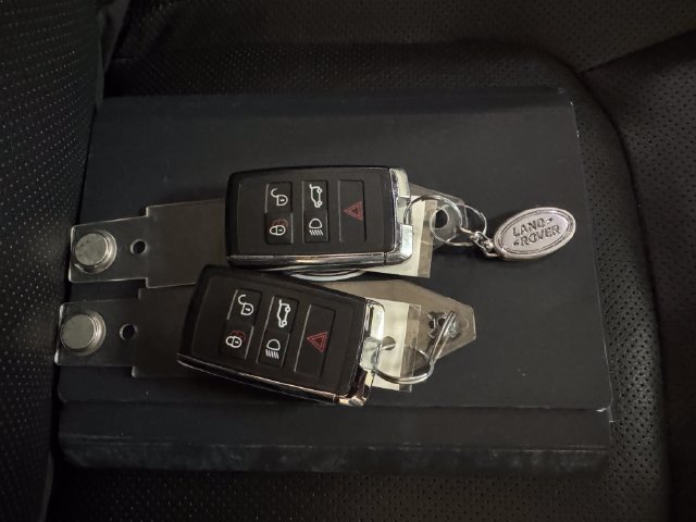 Used 2024 Land Rover Defender 110 S AWD/4WD image 30