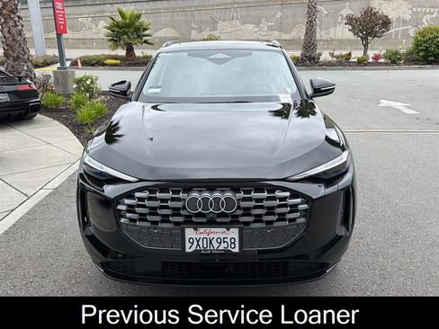 Used 2025 Audi Q5 Premium Plus w/ Premium Plus AWD/4WD image 2
