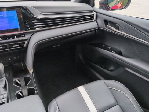 Certified 2026 Toyota Camry SE w/ Convenience Package FWD image 16