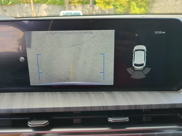 Used 2024 Kia Telluride EX w/ EX Captain's Chair Package FWD image 30