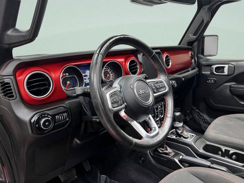 Used 2021 Jeep Wrangler Unlimited Rubicon AWD/4WD image 12