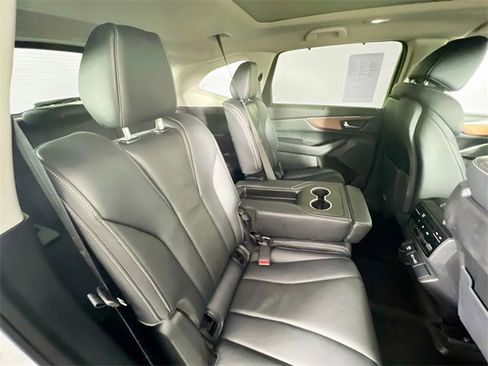 Used 2022 Acura MDX SH-AWD w/ Technology Package image 28