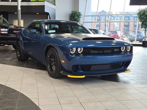 Used 2023 Dodge Challenger SRT Hellcat Redeye image 3