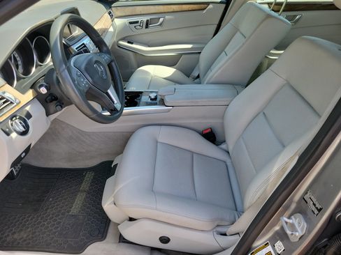 Used 2014 Mercedes-Benz E 350 Sedan w/ Premium 1 Package image 4