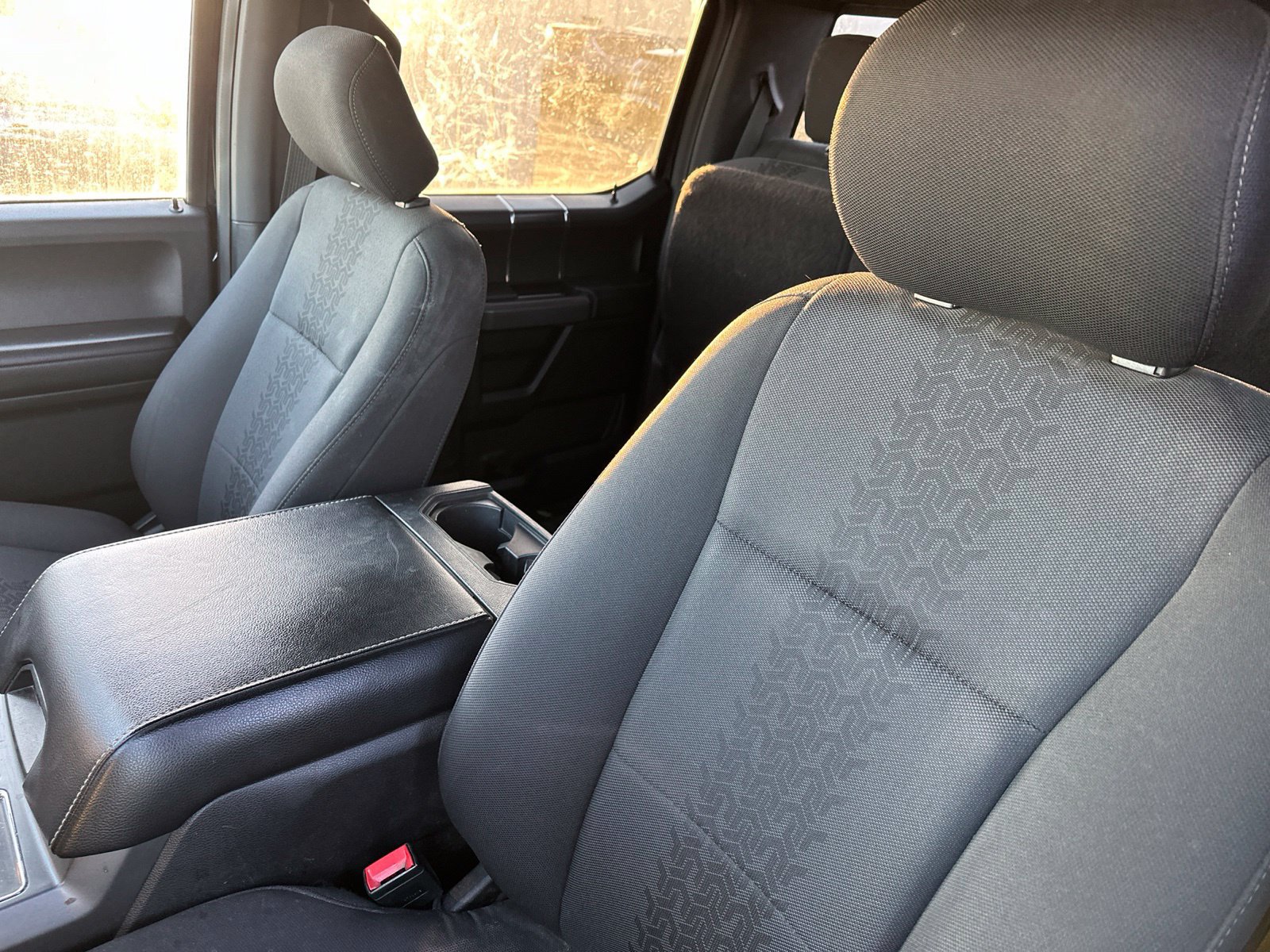 Used 2019 Ford F150 XLT w/ Equipment Group 302A Luxury AWD/4WD image 5
