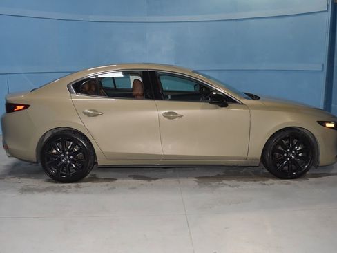 Used 2024 MAZDA MAZDA3 s image 21