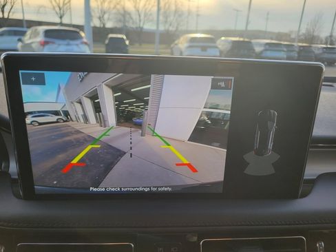 Certified 2022 Lincoln Nautilus AWD w/ Premium Package image 12