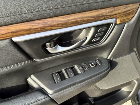 Used 2018 Honda CR-V EX-L image 18