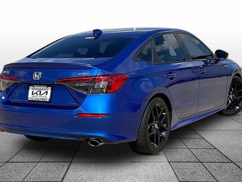 Used 2022 Honda Civic Sport image 13
