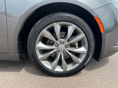 Used 2015 Chrysler 200 S FWD image 38