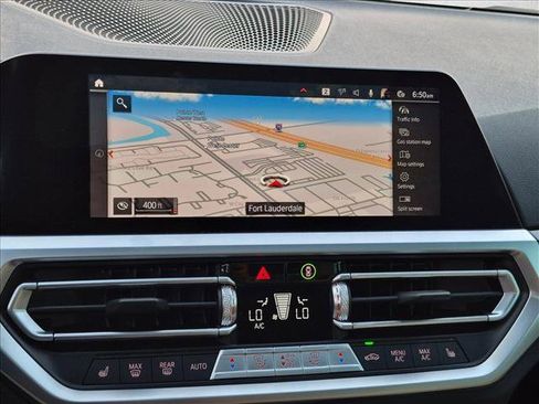 Used 2022 BMW 230i Coupe w/ Convenience Package RWD image 18