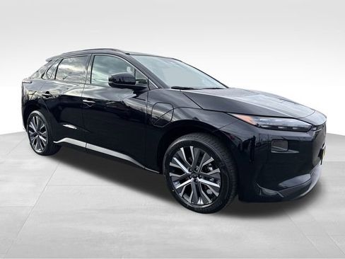 New 2026 Subaru Solterra image 1