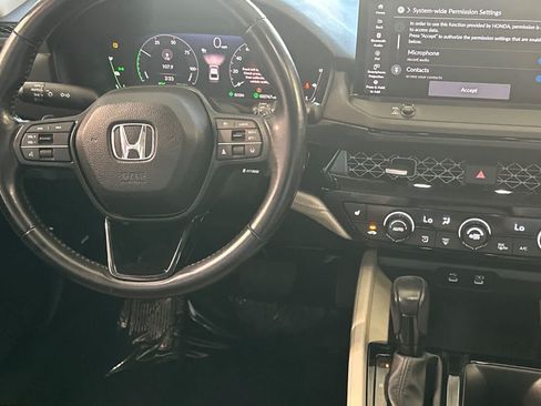 Used 2024 Honda Accord EX-L image 16