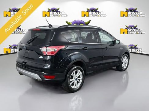 Used 2018 Ford Escape SE w/ SE SYNC Package AWD/4WD image 5