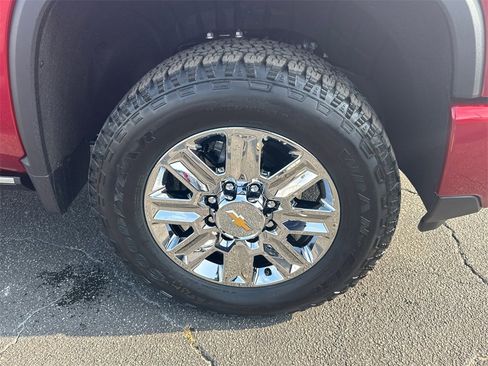 Used 2026 Chevrolet Silverado 2500 High Country w/ High Country Premium Package image 13