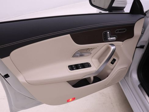 Used 2021 Mercedes-Benz CLA 250 CLA 250 image 13