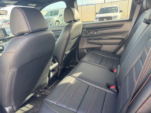 Used 2025 Honda CR-V Sport-L image 9