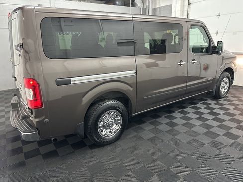 Used 2015 Nissan NV 3500 SL w/ Technology Package image 10