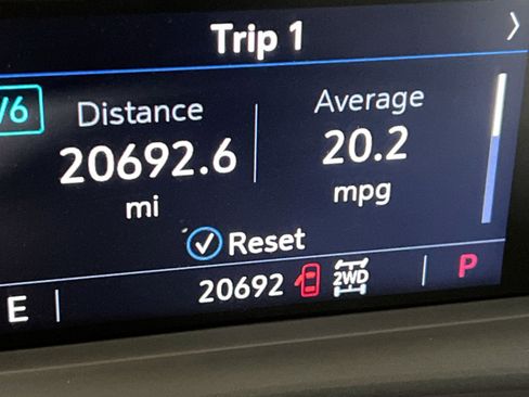 Used 2024 Cadillac XT6 Premium Luxury w/ LPO, Floor Liner Package image 30