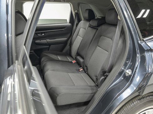 Used 2025 Honda CR-V LX image 27