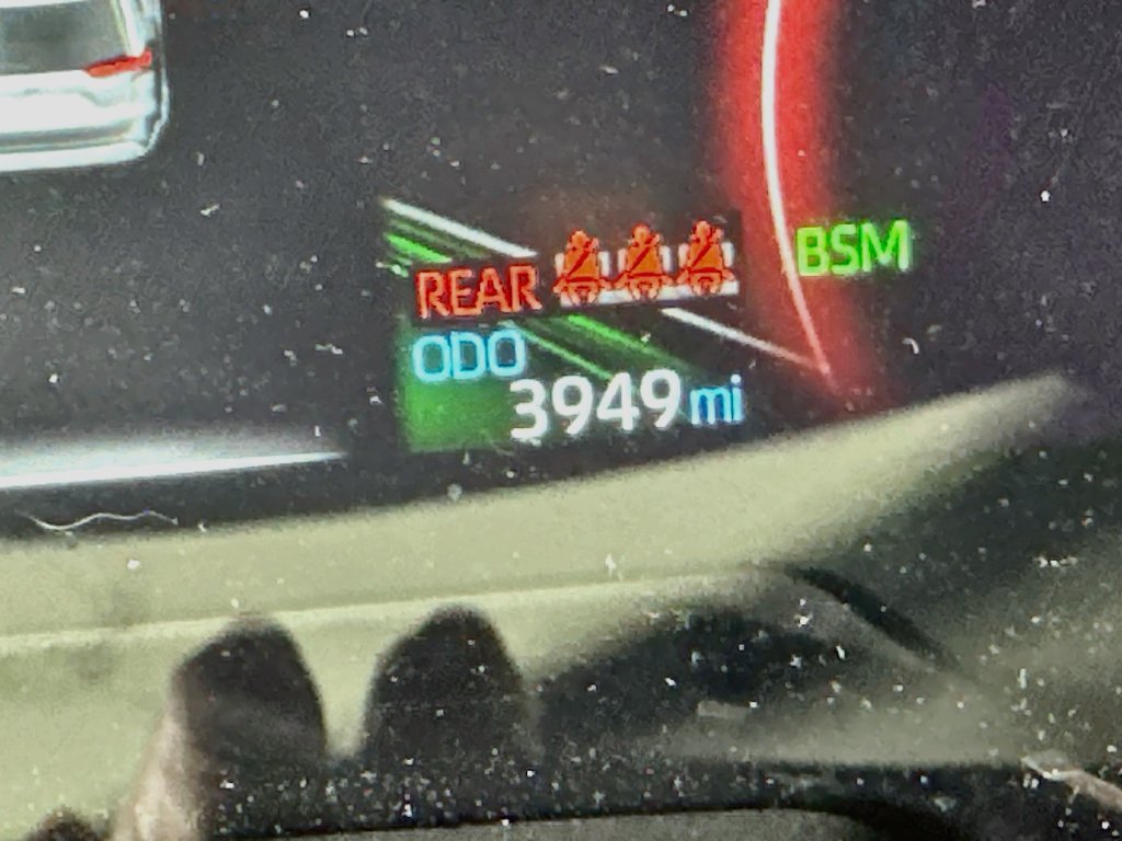 Used 2023 Toyota RAV4 XLE Premium FWD image 36