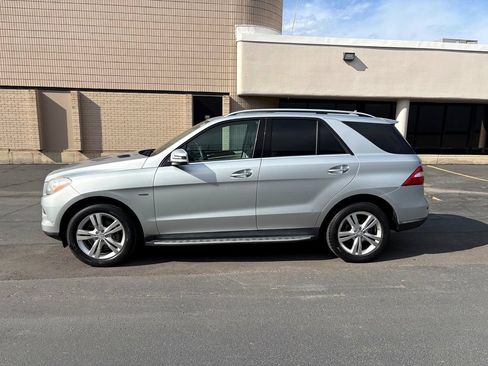 Used 2012 Mercedes-Benz ML 350 4MATIC image 2