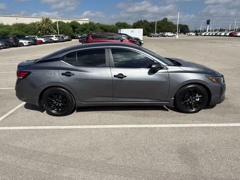 Used 2024 Nissan Sentra S FWD image 6