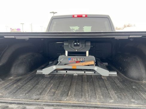 Used 2022 RAM 2500 Big Horn image 9