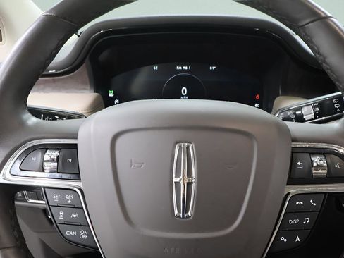 Used 2023 Lincoln Nautilus Reserve w/ Equipment Group 201A AWD/4WD image 15