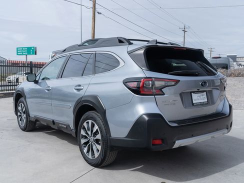Used 2024 Subaru Outback Limited image 5