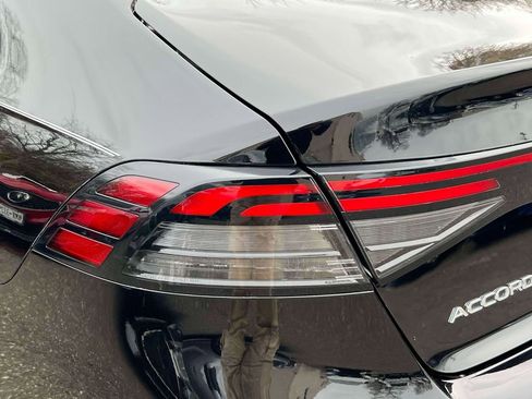 Used 2025 Honda Accord LX image 11