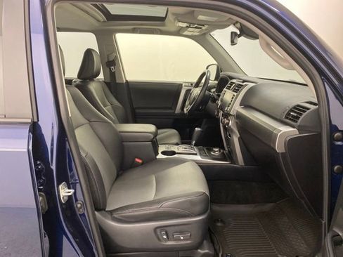 Certified 2024 Toyota 4Runner SR5 Premium image 30