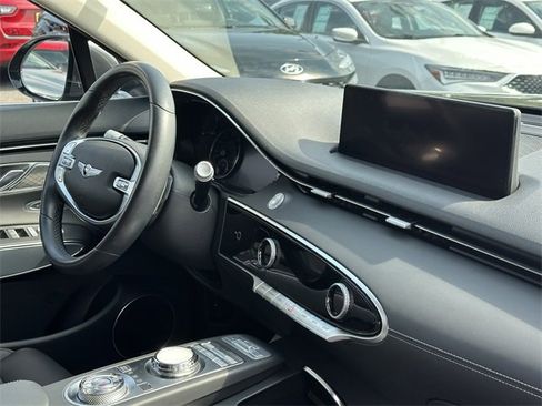 Used 2022 Genesis GV70 2.5T w/ Select Package image 33