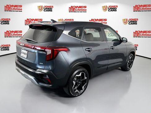 Certified 2025 Kia Seltos EX w/ EX Sunroof Package AWD/4WD image 18