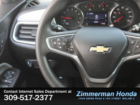 Used 2022 Chevrolet Equinox LT AWD/4WD image 12