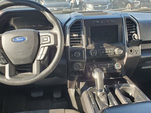 Used 2019 Ford F150 XLT w/ Equipment Group 302A Luxury AWD/4WD image 7