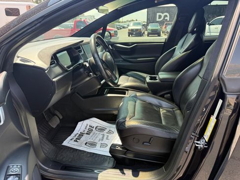Used 2017 Tesla Model X 100D AWD/4WD image 8