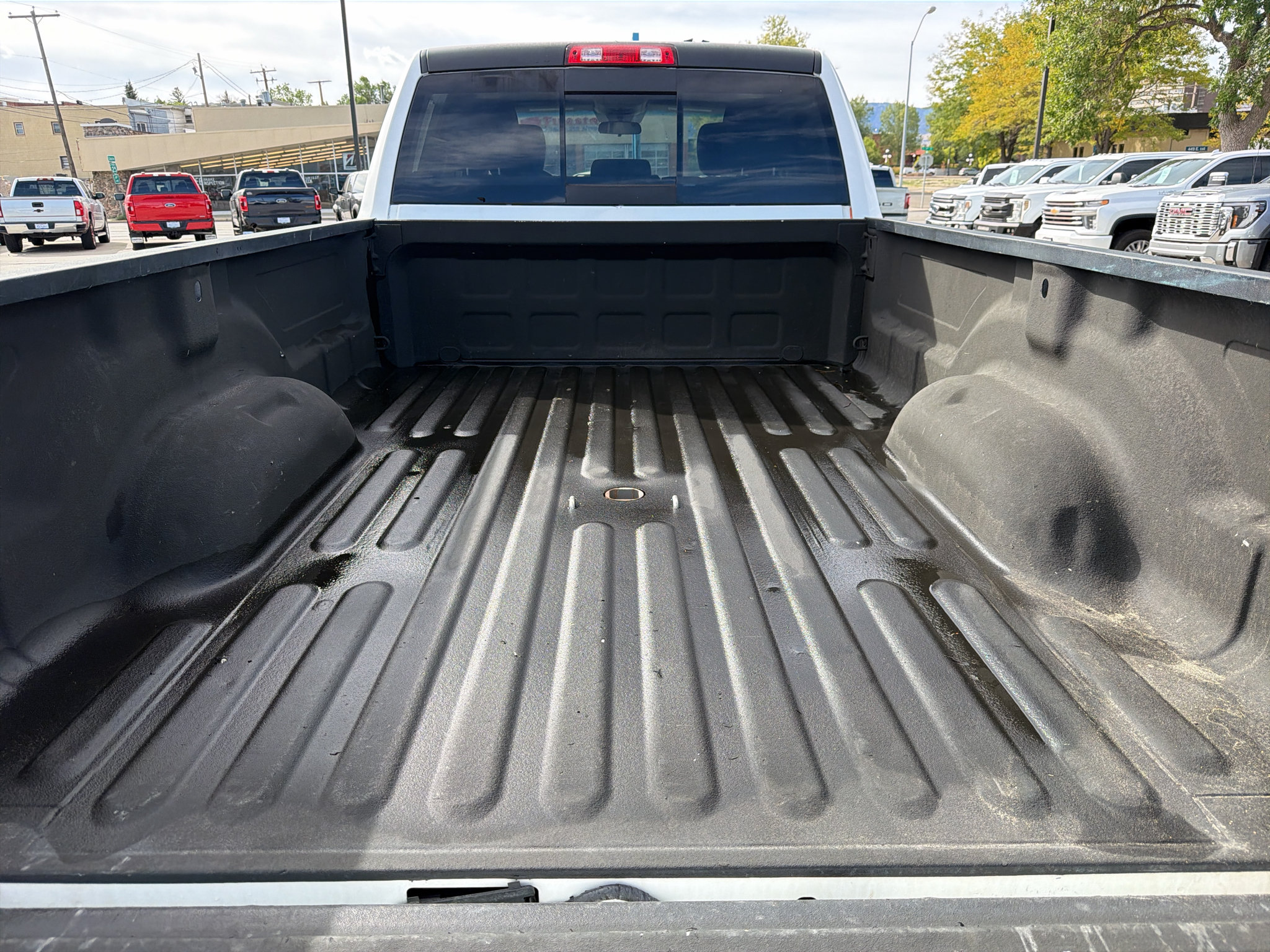 Used 2018 RAM 3500 SLT AWD/4WD image 17