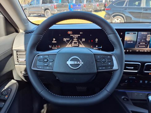 New 2026 Nissan Sentra SV w/ SV Convenience Package FWD image 14