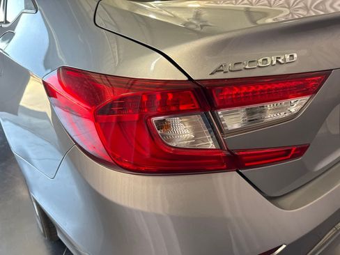 Used 2019 Honda Accord LX image 13