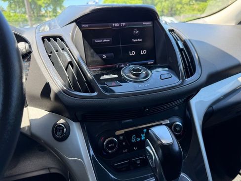 Used 2013 Ford Escape SEL AWD/4WD image 16