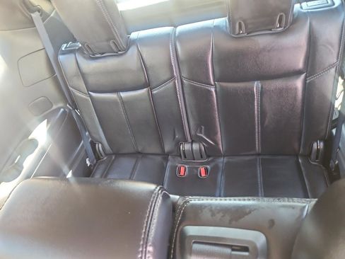 Used 2018 Nissan Pathfinder SL w/ Cargo Package FWD image 22