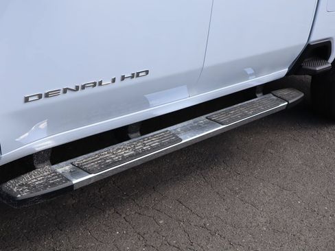 New 2026 GMC Sierra 2500 Denali w/ Denali Reserve Package AWD/4WD image 10