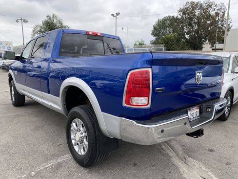 Used 2014 RAM 2500 Laramie w/ Convenience Group AWD/4WD image 11