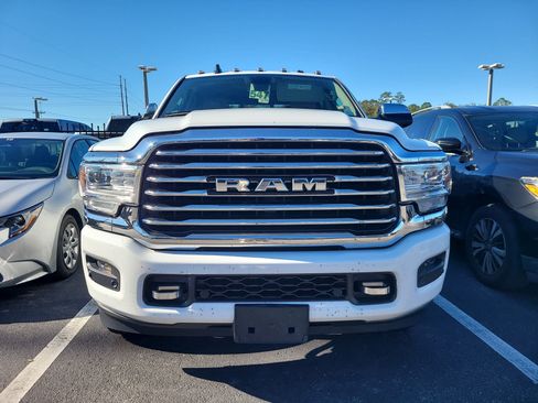 Used 2022 RAM 3500 Limited image 2